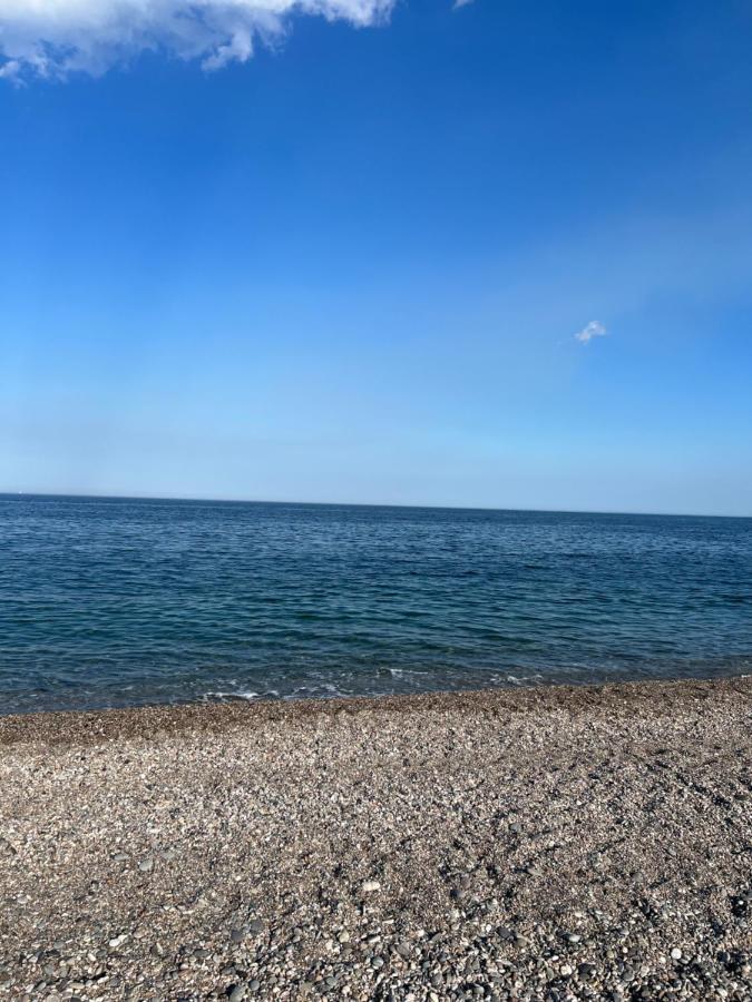 Casa Vacanza Tropicana Home Mascali Eksteriør billede